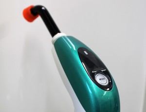 照射器